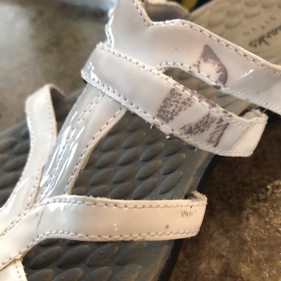 Clark’s White Sandals - Picture 7 of 7